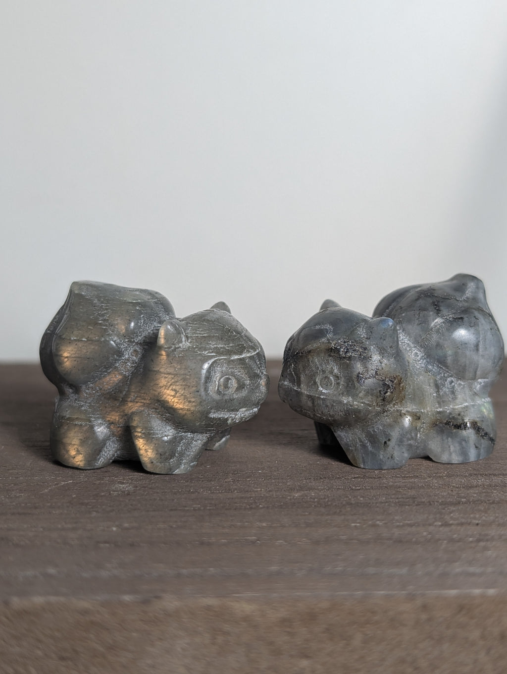Hand-carved Bulbasaur crystal figurine by Syn's Crystal Co, showcasing detailed gemstone craftsmanship for nature and heart chakra.